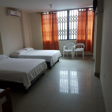 El Sol Dorado Hotel Tonsupa Bagian luar foto